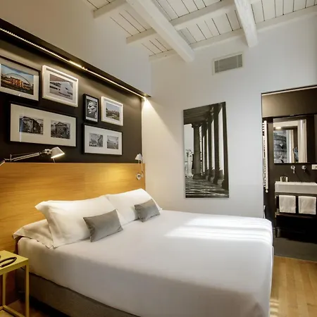 Ξενοδοχείο Coronari Palace