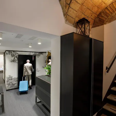 科罗纳里宫住宿加早餐旅馆 3*