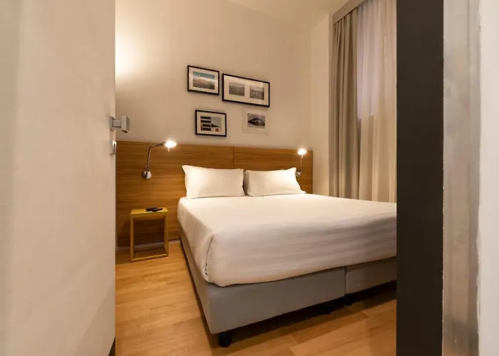 Coronari Palace Rome