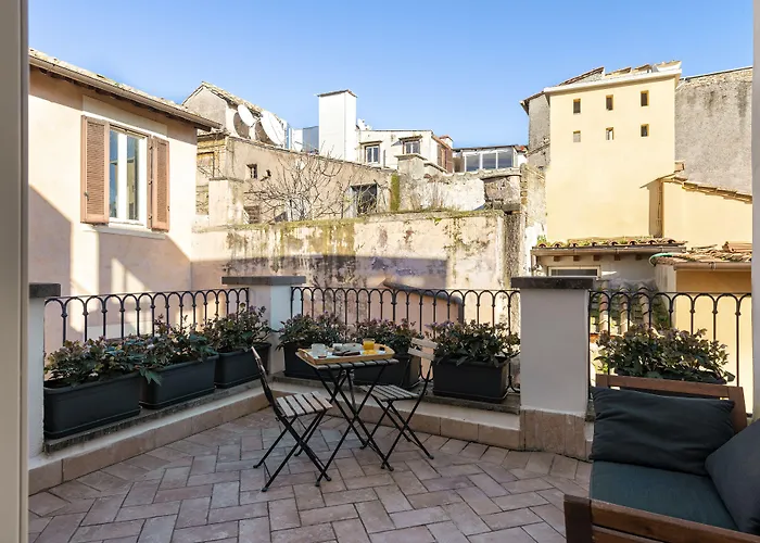 Coronari Palace Hotel 3*