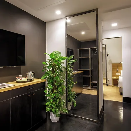 Coronari Palace Hotel 3*